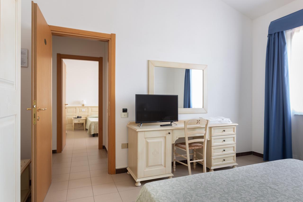 Rodia Inn Oristano Exterior foto