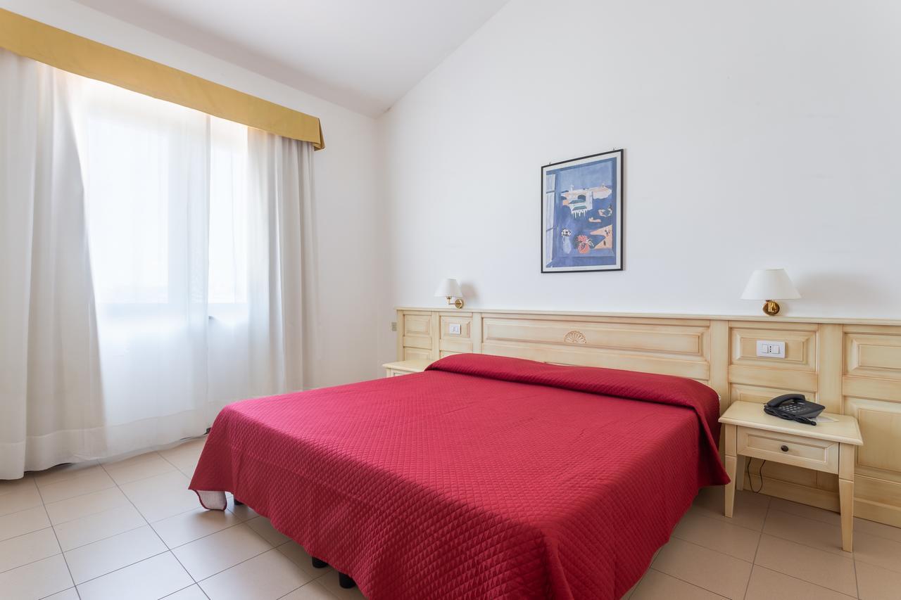 Rodia Inn Oristano Exterior foto